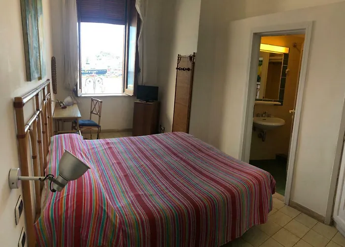 Visitponza - Le Stanze Sulla Guest house Ponza