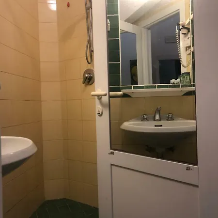 Visitponza - Le Stanze Sulla Penzion 3*