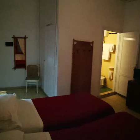 Penzion Visitponza - Le Stanze Sulla 3*